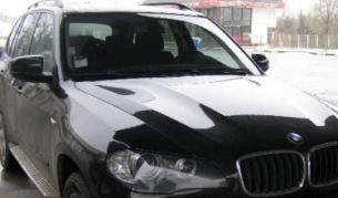 В София има 68 коли с луксозни номера