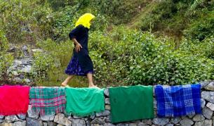 Лекари умуват върху 23-годишна жена, остаряла с 50 години за броени дни