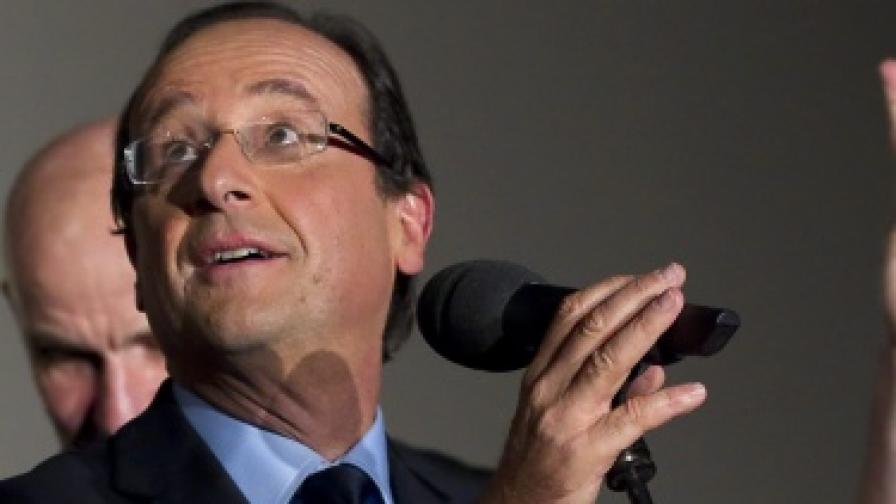 Франсоа Оланд ще е опонентът на Саркози