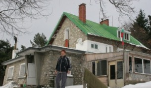 Проверяват хижите в началото на зимния сезон