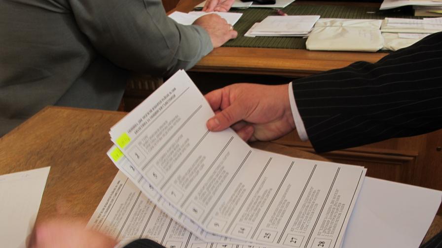 Съдът иска данни за изборите от МВР и ГРАО