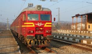 Синдикати: От 130 влака 98 са спрени заради стачката в БДЖ