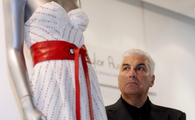 Продадоха рокля на Ейми Уайнхаус за 43 хил. паунда