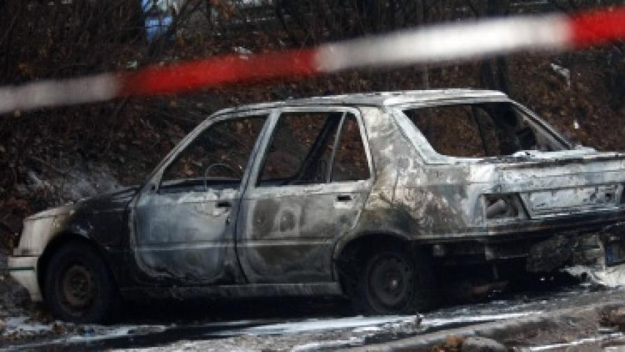 В София пак горяха коли