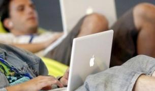 24% от жителите на ЕС никога не са били в интернет