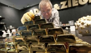 Сорос се върна на пазара на злато