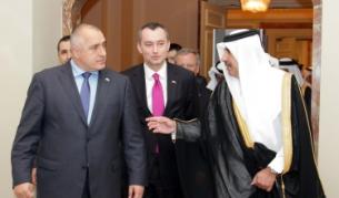 Министър-председателят Бойко Борисов и премиерът на Катар шейх Хамад бен Джасем бен Джабер Ал Тани на закриването на българо-катарския бизнес форум в Доха<br />