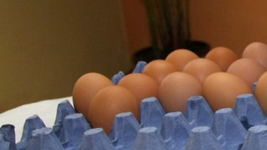 Месо и олио поевтиняват, цената на яйцата се запазва 