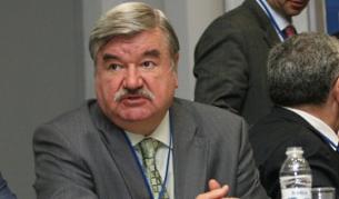 Руският посланик Юрий Исаков