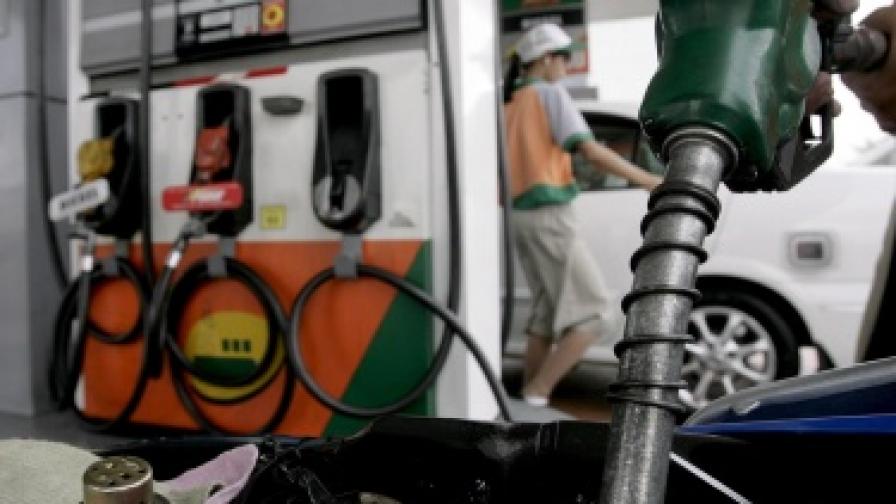 България трета по растеж на цените на бензина