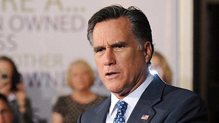 Мит Ромни остана сам в борбата