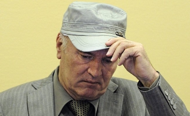 Генерал помагал на Младич да се укрива