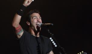Съли Ерна от Godsmack