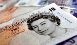 Първа оставка заради огромен банков скандал на Острова