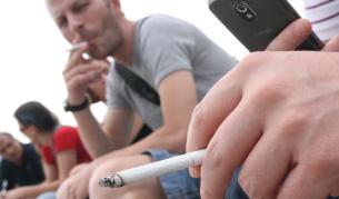 79% от активните пушачи ходят в заведения с градина