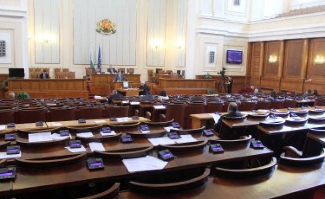 Парламентът реши как ще избира квотата си във ВСС
