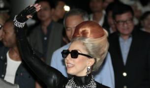 И Лейди Гага ще пее в "Арена Армеец"