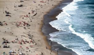 Откриха три безпризорни деца, живели в гора край "Слънчев бряг"