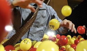 Милионер от лотария трябва да даде близо 2/3 от парите на данъчните