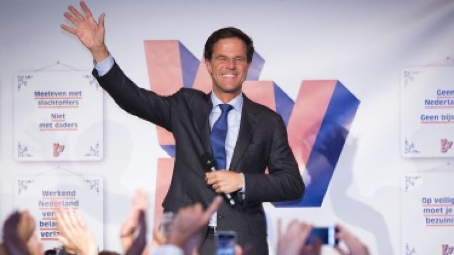 Управляващите спечелиха изборите в Холандия