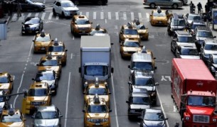 Шофьорите да внимават в петък