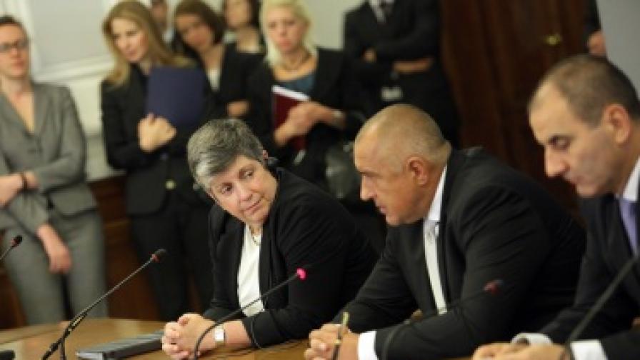 Премиерът Бойко Борисов по време на пресконференцията с Джанет Наполитано