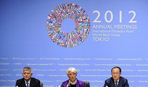 МВФ: Централните банки да смекчат паричната си политика