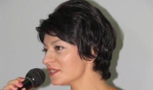 Министър Десислава Атанасова