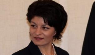 Посрещнаха здравния министър в Девин с викове "Оставка"