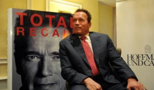 Съвсем наскоро бившият губернатор на Калифорния издаде и автобиография