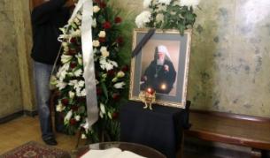 Реакциите: Голяма загуба за Църквата