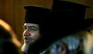 Алтернативният синод иска регистрация