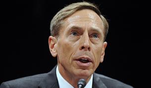 Дейвид Петреъс