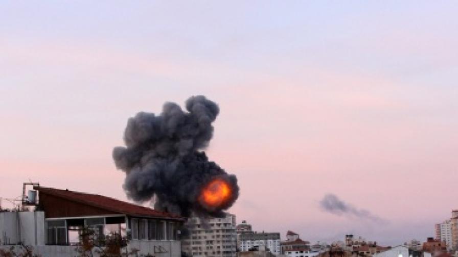 Израел нанася нови удари срещу Газа 