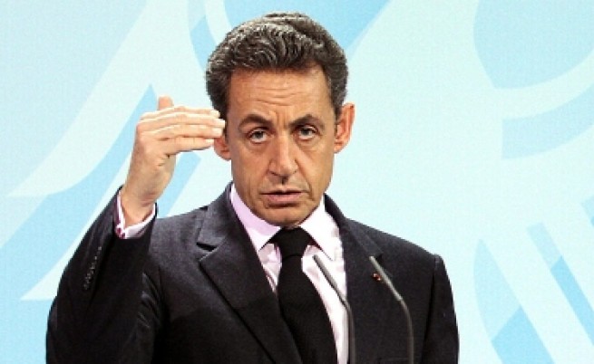 Саркози цял ден дава обяснения на съда