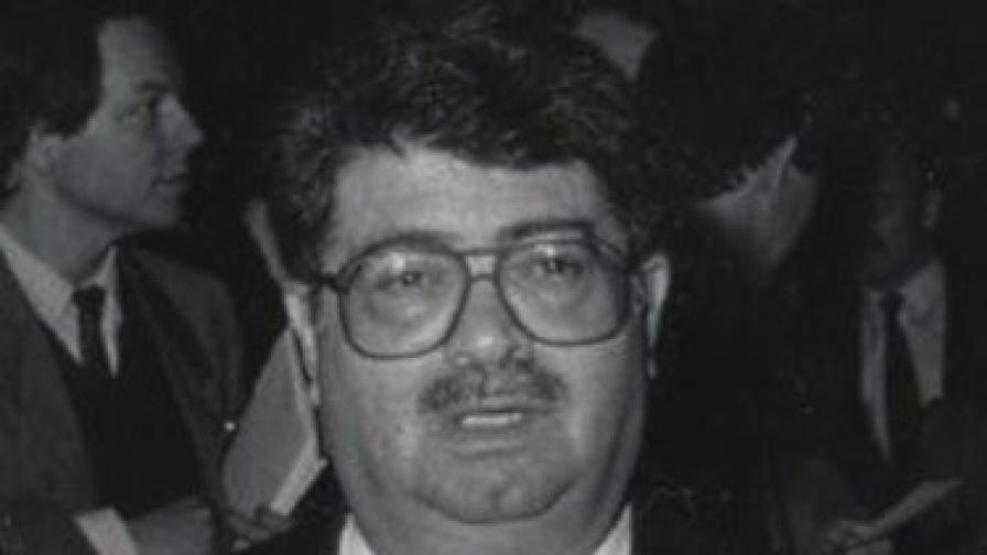 Тургут Йозал през 1986 г.