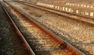 Ядосани пътници блокираха три влака на Захарна фабрика