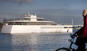 Яхтата "Винъс"