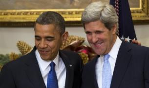 Барак Обама и Джон Кери на пресконференцията, на която американския президент обяви номинацията на сенатора за държавен секретар