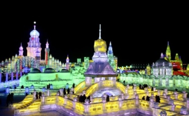 Най-големият фестивал на ледени скулптури в света