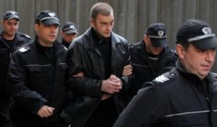 Октай Енимехмедов бе доведен в съда при засилени мерки за сигурност