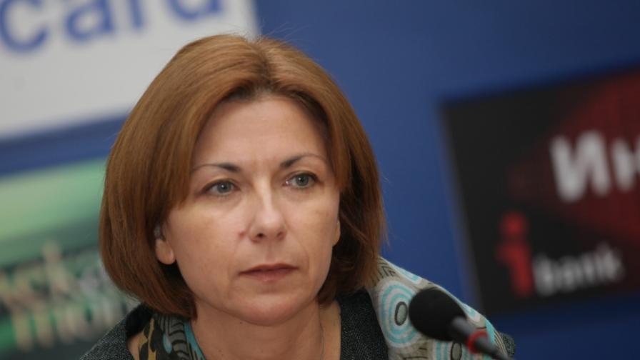 Боряна Димитрова: Паническите оставки водят в по-опасна посока 