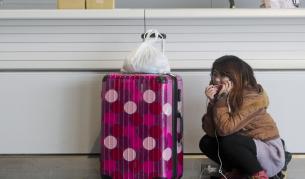 Откриха защо жените говорят повече