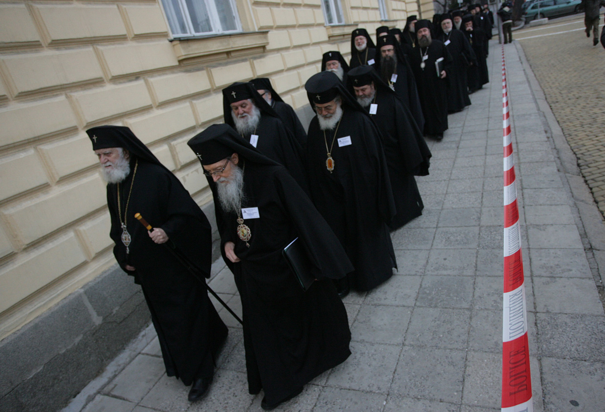 Ще има втори тур за избор на нов патриарх