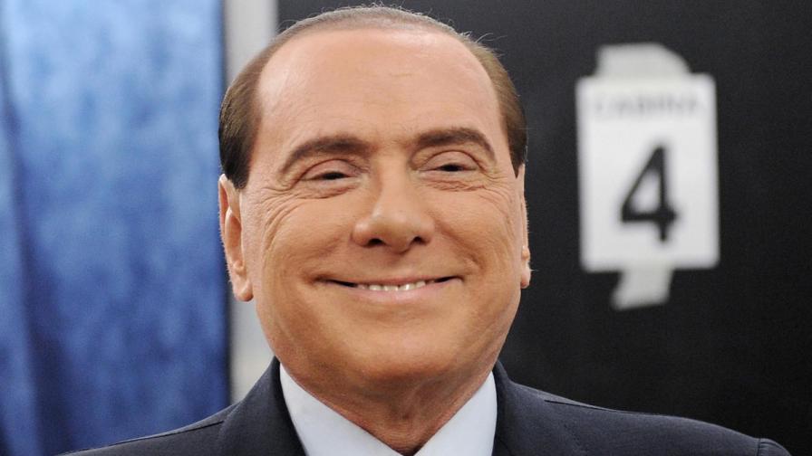 Бившият премиер Силвио Берлускони сякаш е готов на коалиция с противниците си от левицата