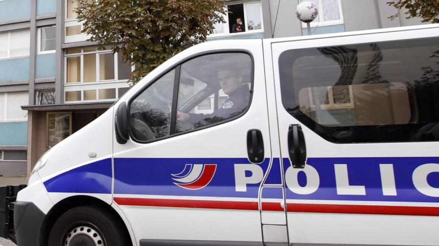 В Бордо опразниха две сгради със самонастанили се българи