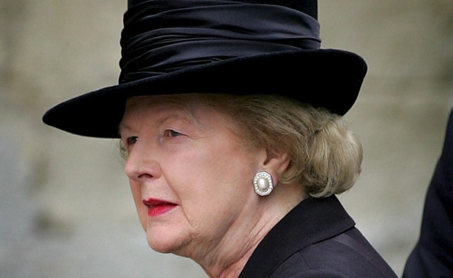 Маргарет Тачър далеч от политиката, в крак с модата