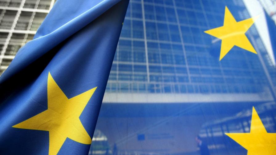 ЕК препоръча преговори с Белград за членство в ЕС
