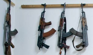 Някои оръжия от атентатите в Париж били югославски
