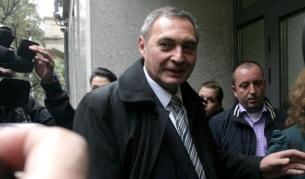 Евгени Диков